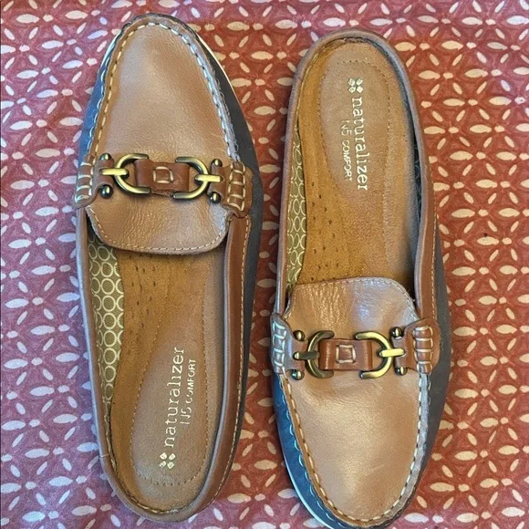 Naturalizer Hutton Brown and Blue Leather Shoes With Gold Accents Size 5.5 - Picture 6 of 10